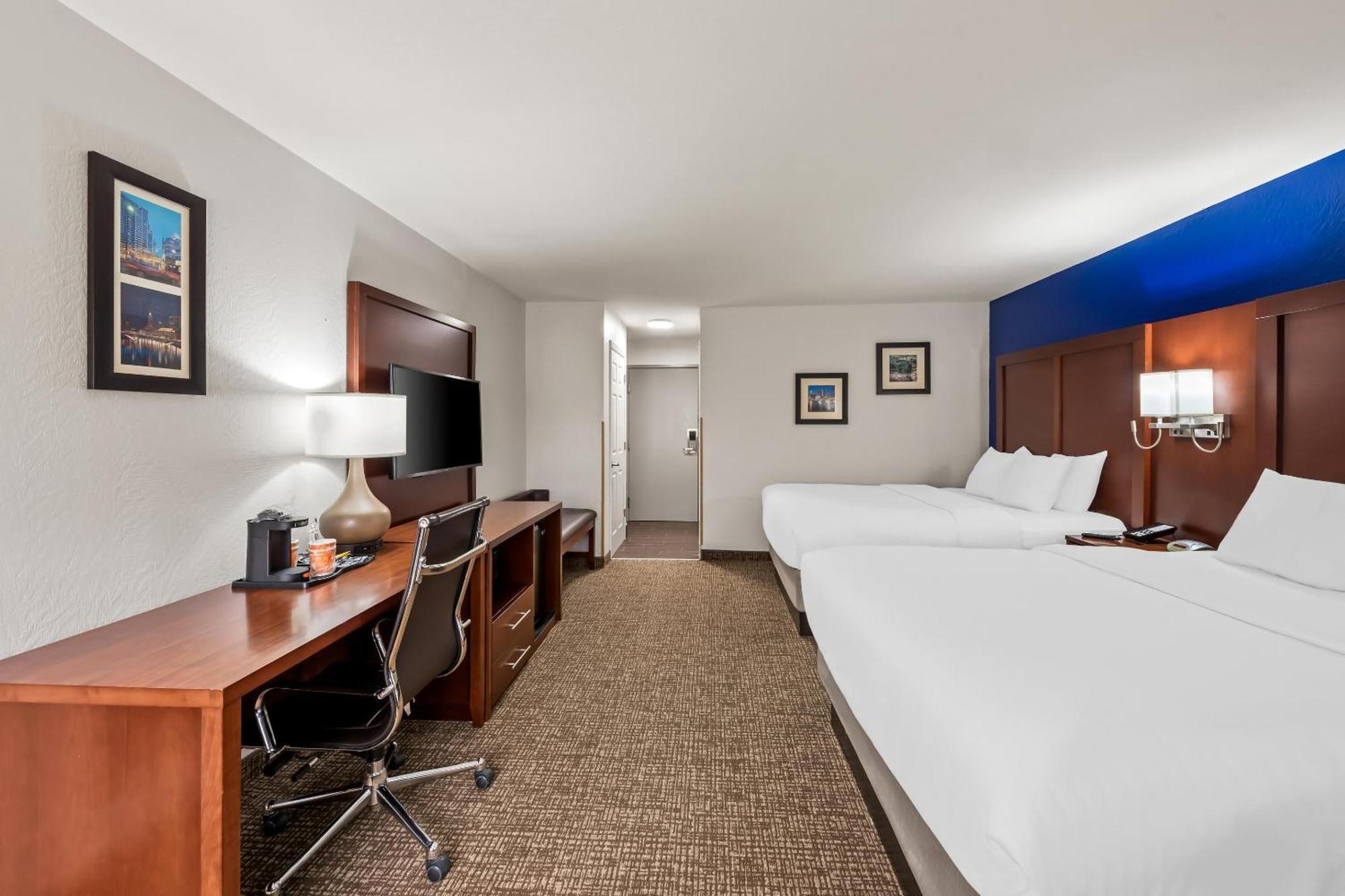 Comfort Inn & Suites Fairborn Near Wright Patterson Afb Exteriér fotografie