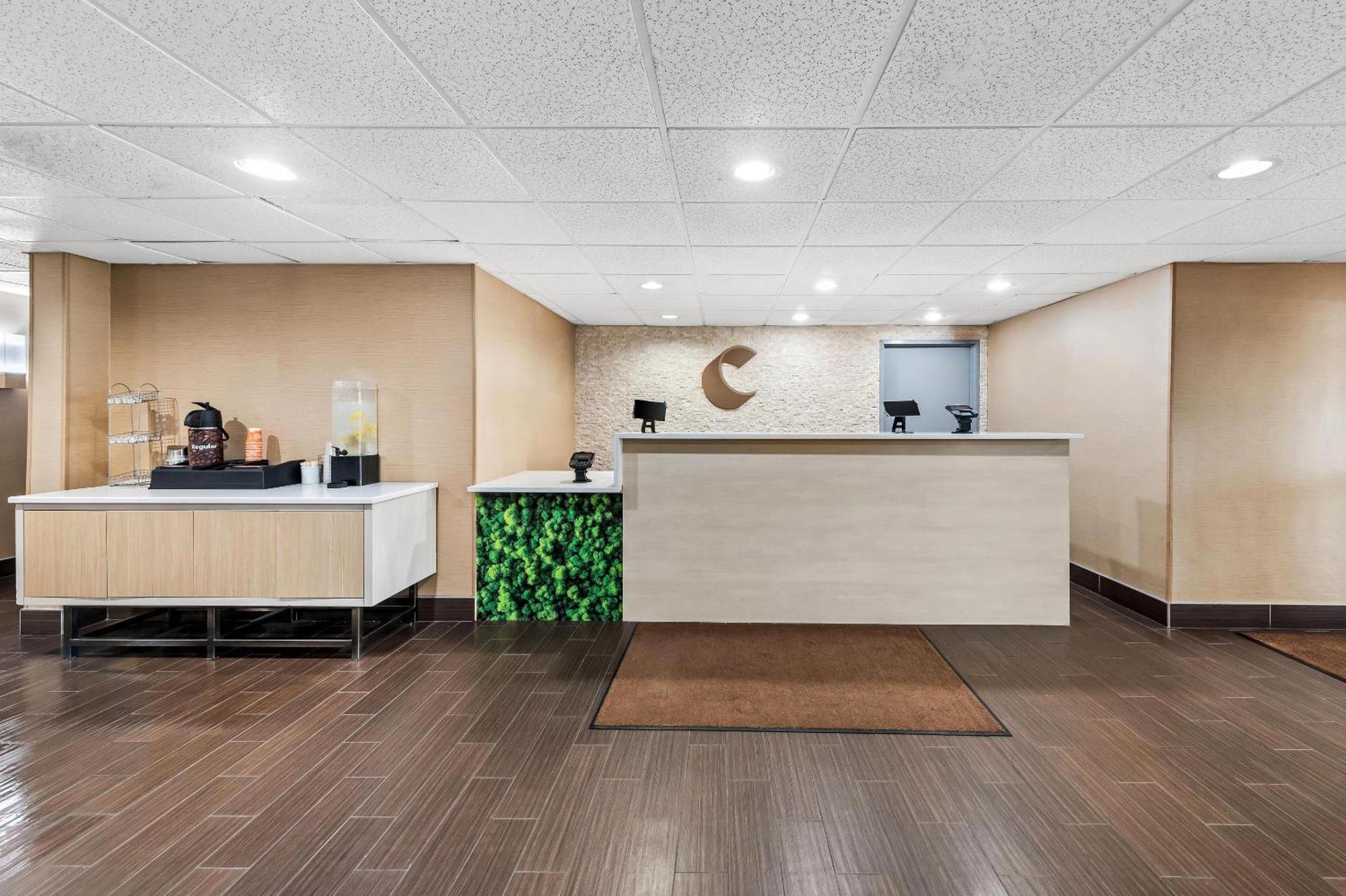 Comfort Inn & Suites Fairborn Near Wright Patterson Afb Exteriér fotografie