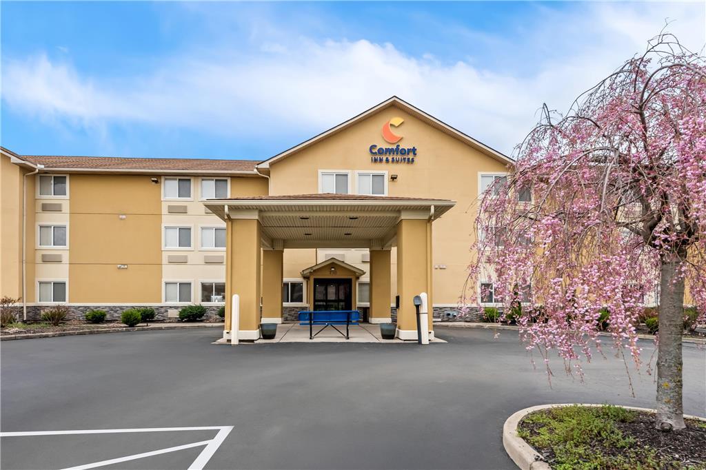 Comfort Inn & Suites Fairborn Near Wright Patterson Afb Exteriér fotografie